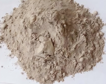 洛龙引气剂特点 引气剂在混凝土中的应用 引气剂使用注意事项